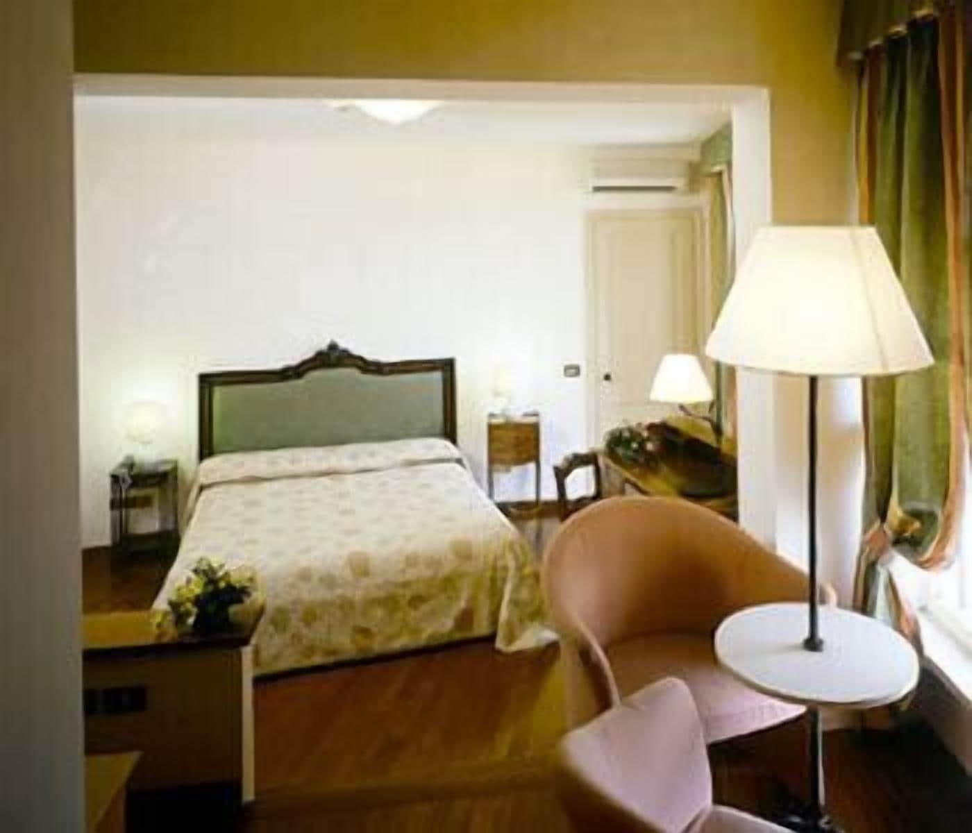 Hotel Fortuna Perugia Esterno foto