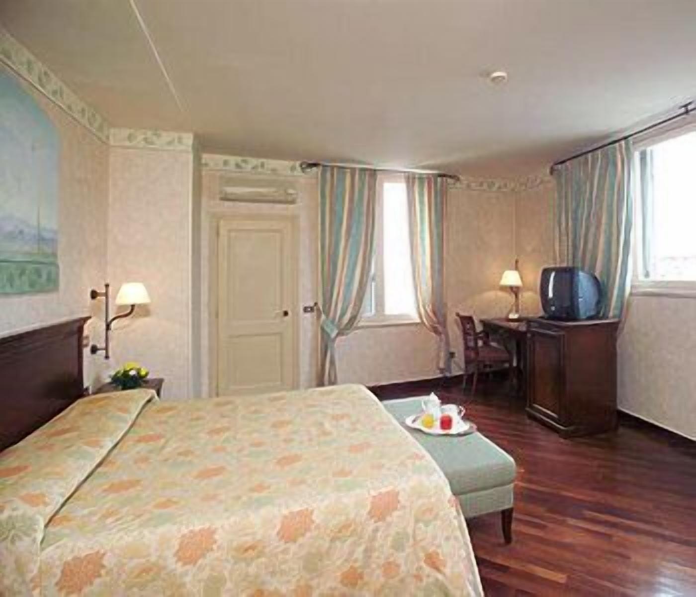 Hotel Fortuna Perugia Esterno foto