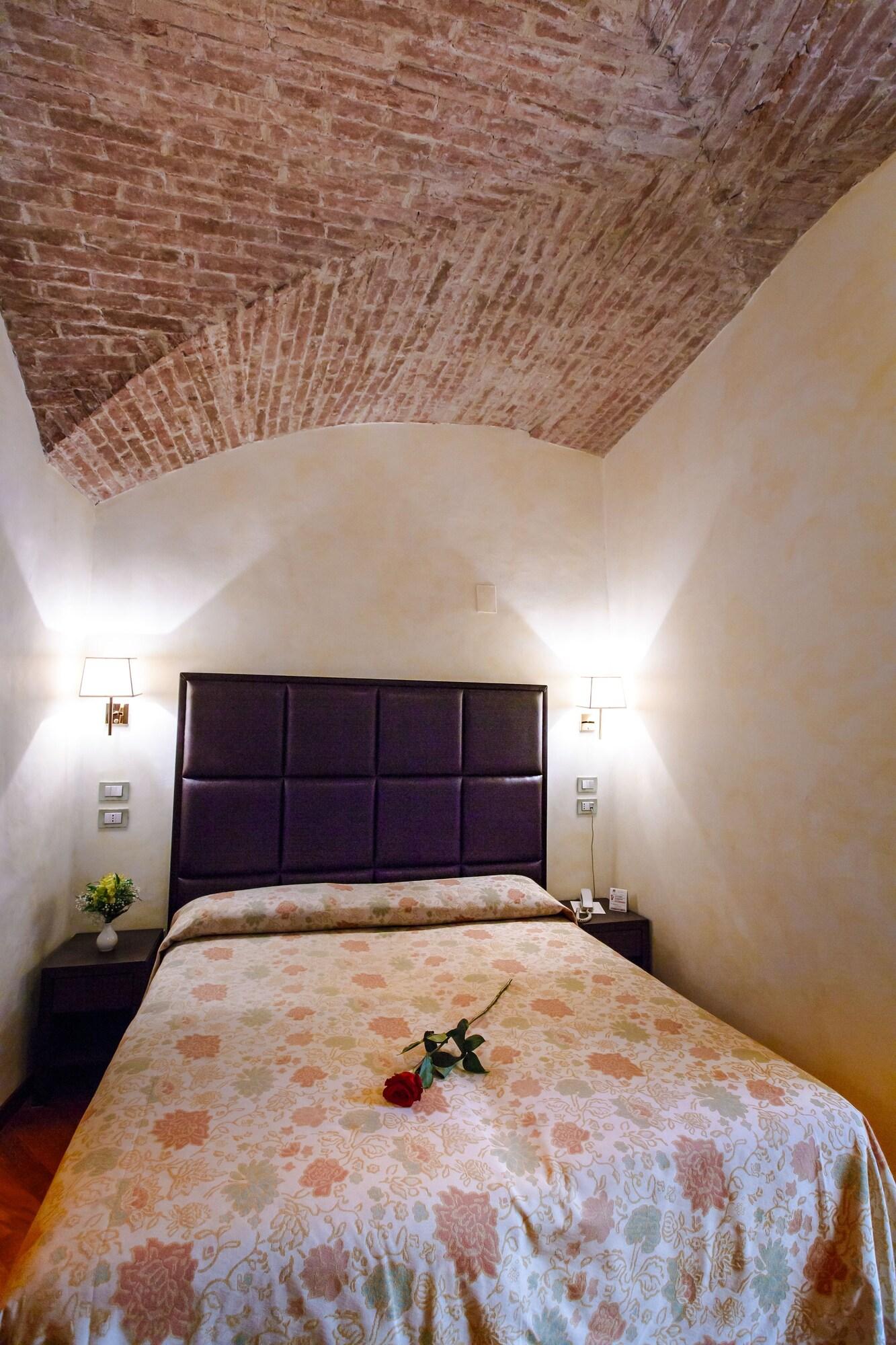 Hotel Fortuna Perugia Esterno foto