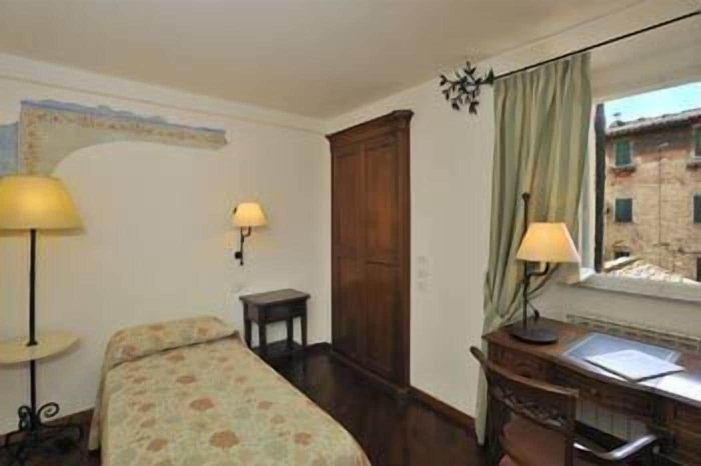 Hotel Fortuna Perugia Esterno foto
