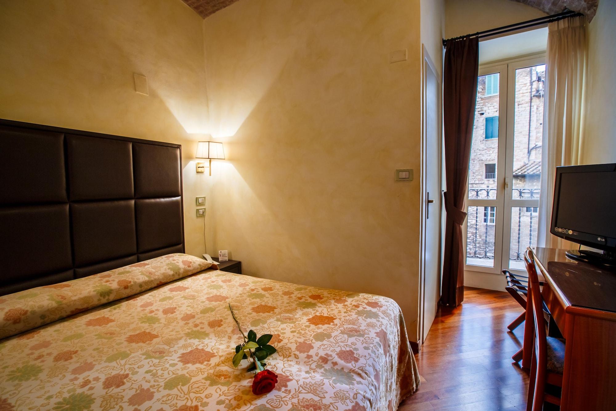 Hotel Fortuna Perugia Esterno foto