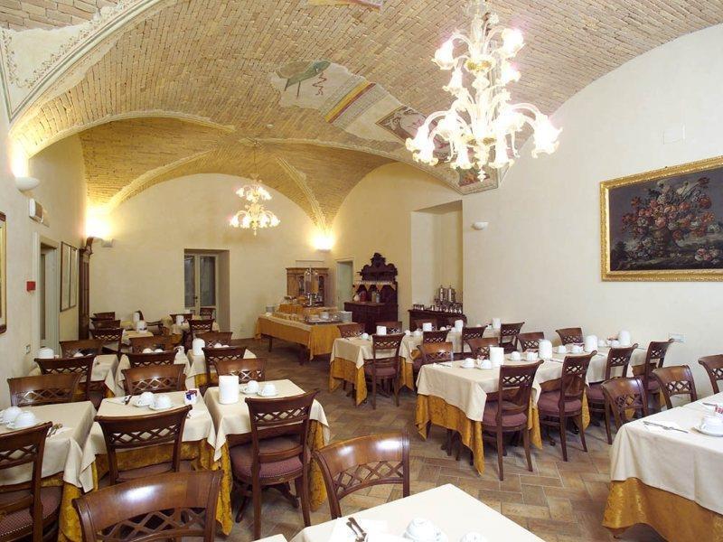 Hotel Fortuna Perugia Esterno foto