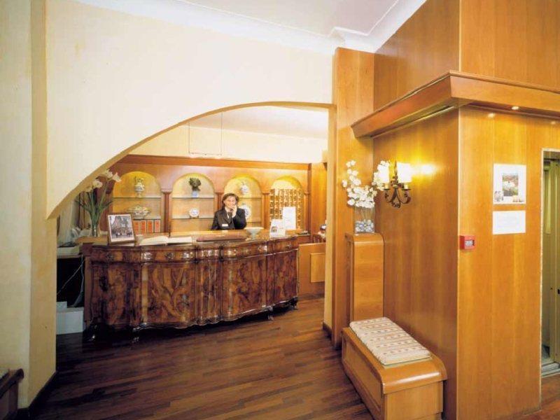 Hotel Fortuna Perugia Esterno foto