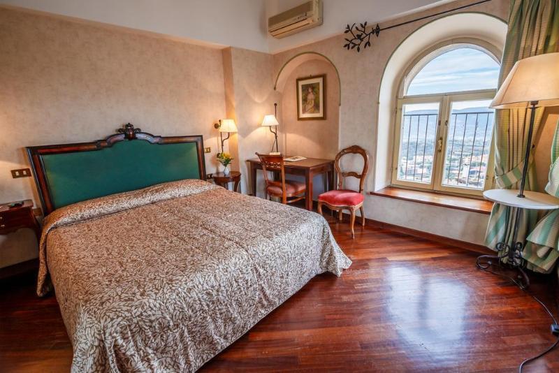 Hotel Fortuna Perugia Esterno foto